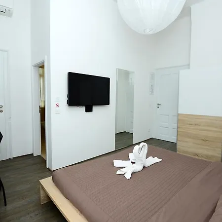 Urban Rooms--free Parking-- Affittacamere