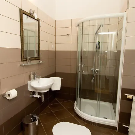 Urban Rooms--free Parking-- Affittacamere 3*