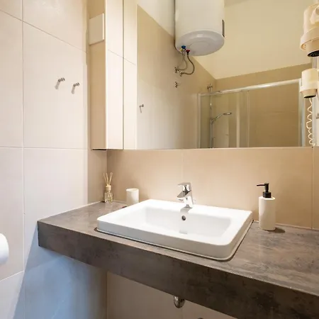 Affittacamere Urban Rooms--free Parking-- Lubiana