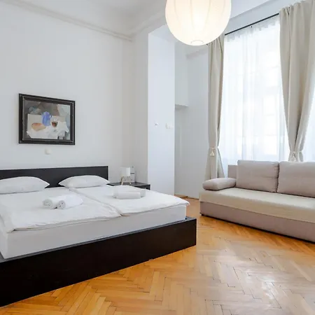 Urban Rooms-- Free Parking-- 3*
