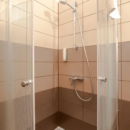 Urban Rooms-- Free Parking-- 3* לובליאנה