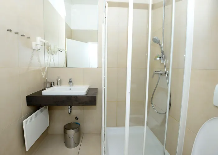 Urban Rooms--free Parking-- Affittacamere