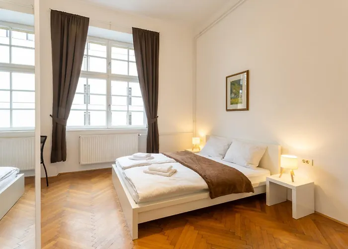 Urban Rooms--free Parking-- Lubiana