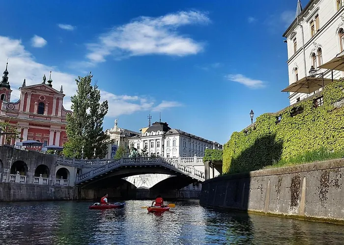 Maison d'hôtes Urban Rooms--free Parking--